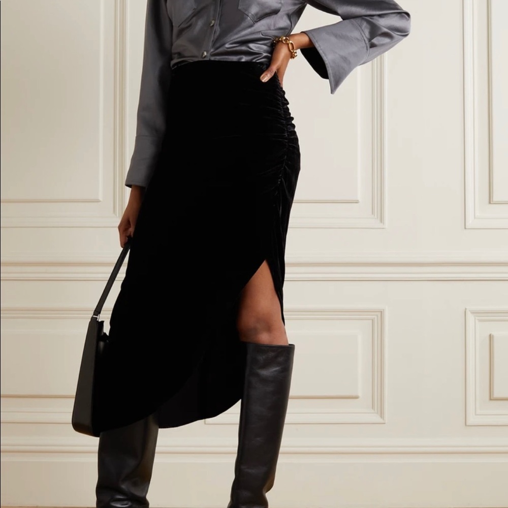 Veronica Beard Assymetrical Herst Skirt in Black. Size 0.